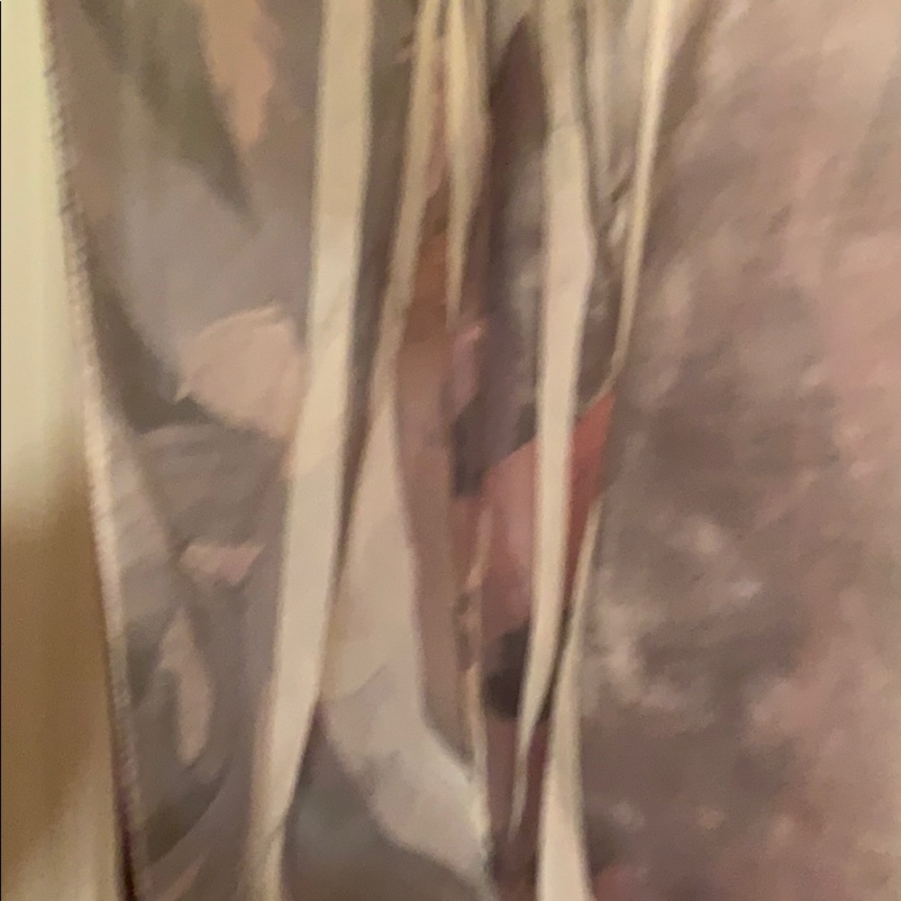 Top - Picture 5 of 9